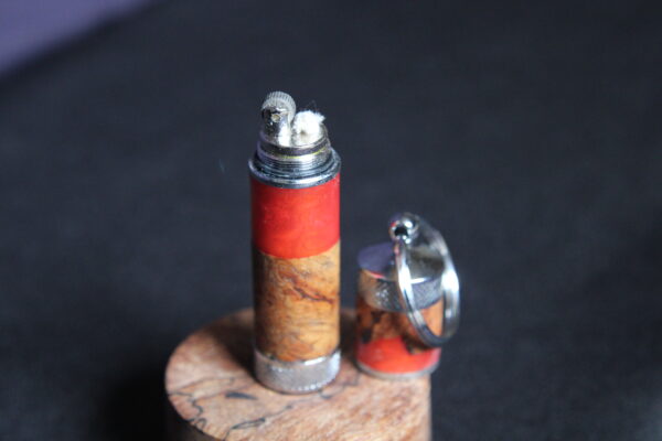 Hybrid Key Chain Lighter Cottonwood Burl with Red
